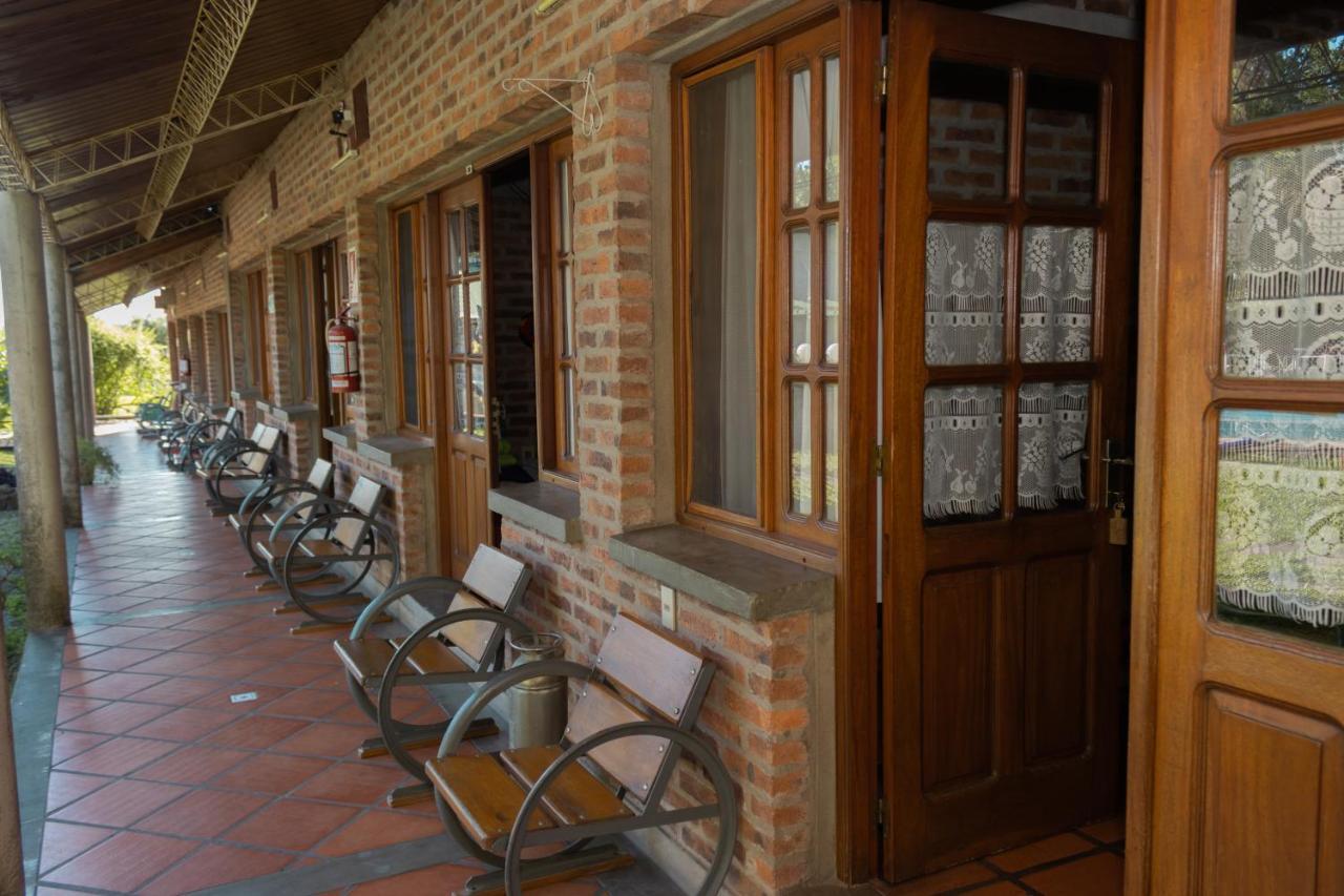 Hostal Canela Termas del Daymán Dış mekan fotoğraf